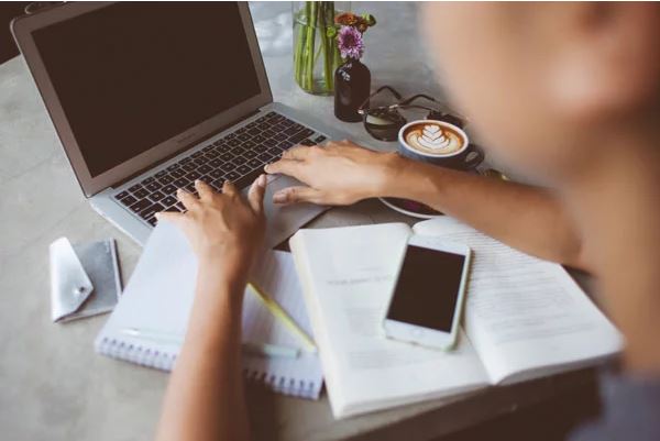 10 Traits To Look For When Hiring An Employment Lawyer