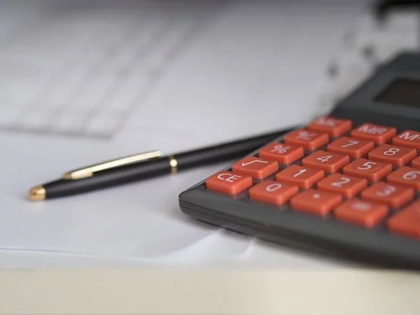 Busting Severance Pay Myths: Key Factors To Keep In Mind