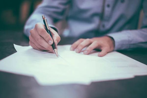 This Is Why You Should Never Speak About Your Dismissal Settlement With Anyone
