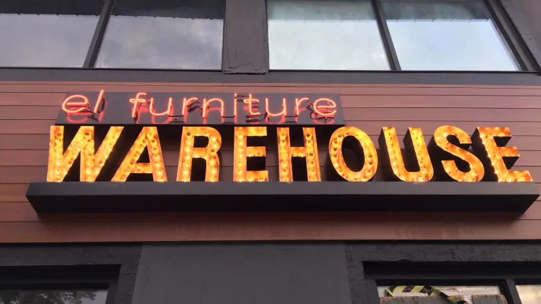 el furniture warehouse restaurant